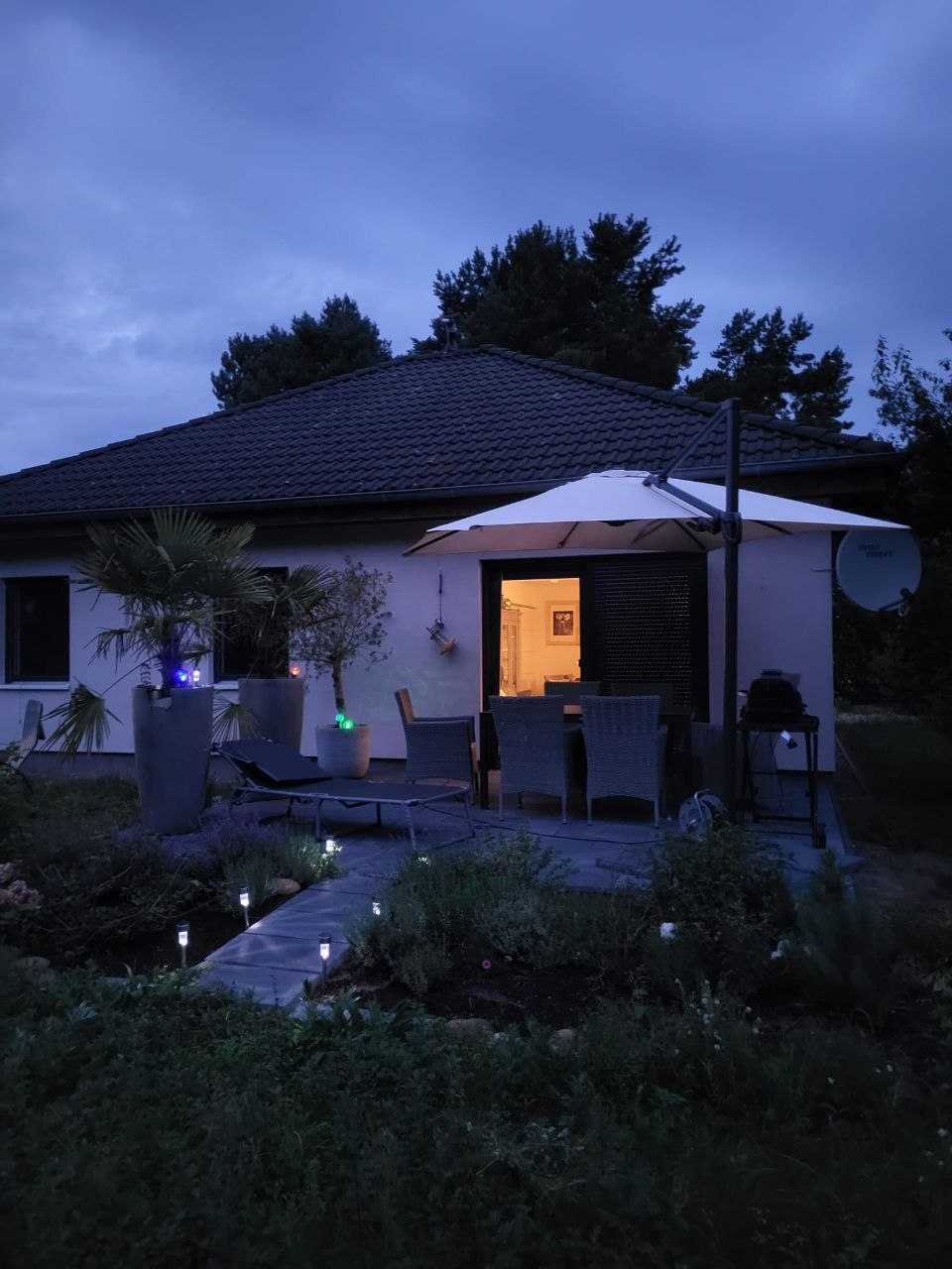 Ferienhaus am Abend